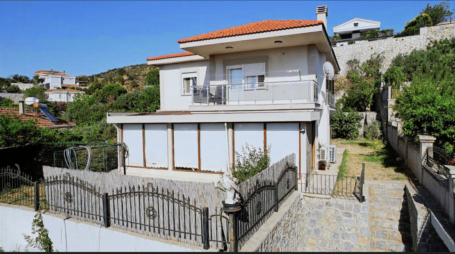 Urla Bademler Villa
